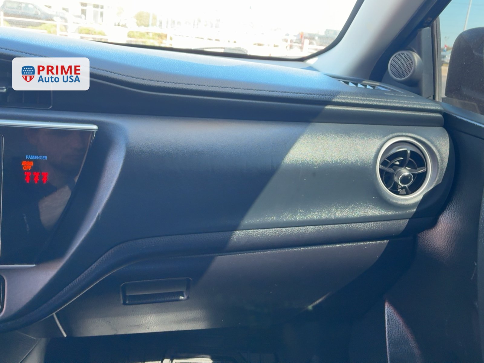 2019 Toyota Corolla  thumbnail 21