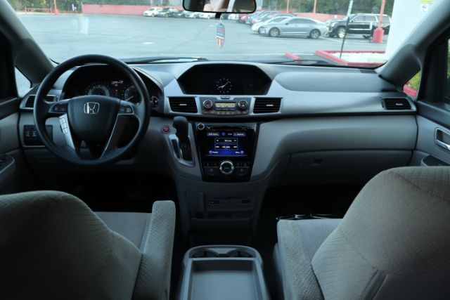 2017 Honda Odyssey  thumbnail 15