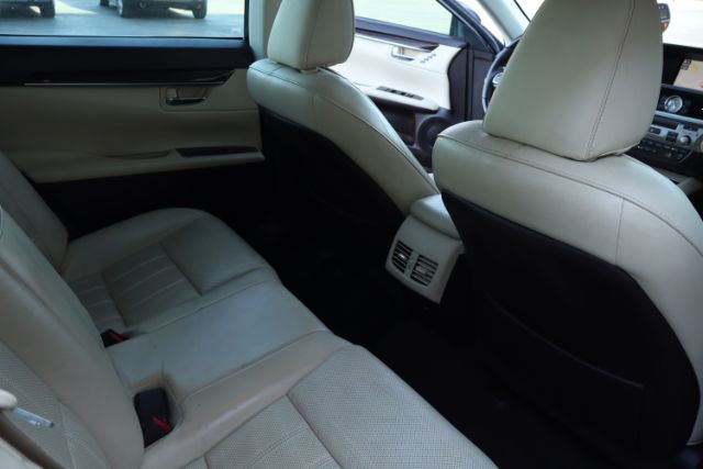 2018 Lexus ES 350  thumbnail 24