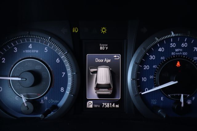 2016 Toyota Sienna  thumbnail 20