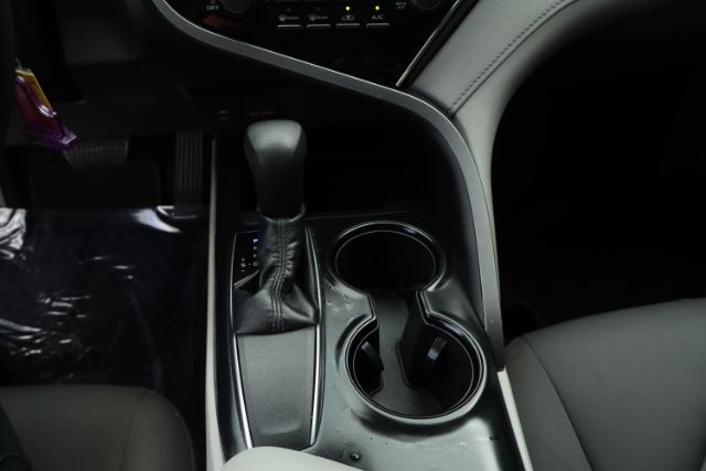 2018 Toyota Camry  thumbnail 20