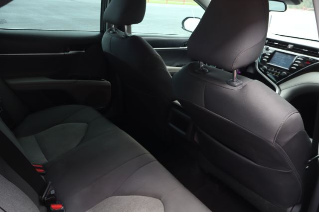 2018 Toyota Camry  thumbnail 23