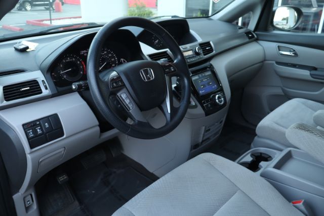 2017 Honda Odyssey  thumbnail 17