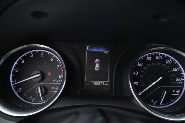 2018 Toyota Camry  thumbnail 17