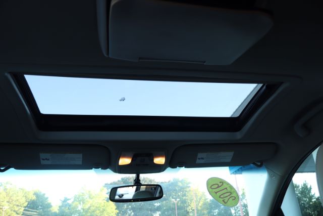 2016 Toyota Sienna  thumbnail 16